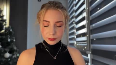 Snapshot of valeria_shydreamer chatting on 01.07.25 Valeria online show from 01.07.25