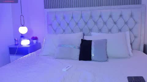 valeriacute_18 online show from 03.23.26