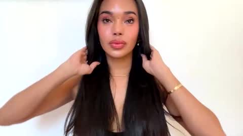 Valeria online show from 09.30.25