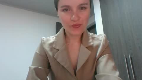 Snapshot of valeriafrannco chatting on 02.20.26 valeriafrannco online show from 02.20.26