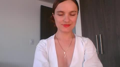 Snapshot of valeriafrannco chatting on 02.21.26 valeriafrannco online show from 02.21.26