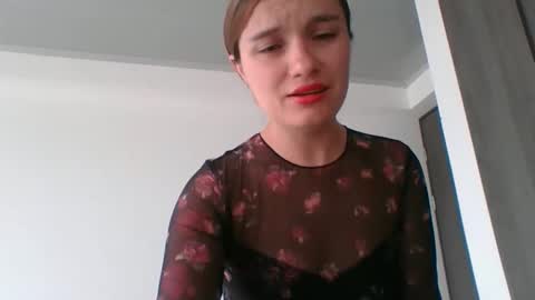 Snapshot of valeriafrannco chatting on 02.22.26 valeriafrannco online show from 02.22.26