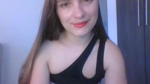 Snapshot of valeriafrannco chatting on 03.09.26 valeriafrannco online show from 03.09.26