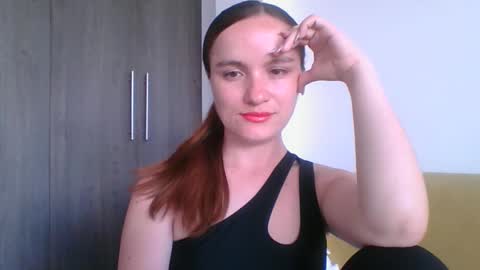 Snapshot of valeriafrannco chatting on 03.16.26 valeriafrannco online show from 03.16.26