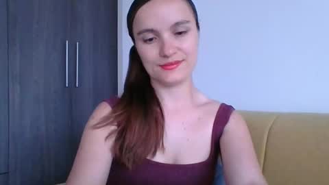 Snapshot of valeriafrannco chatting on 03.18.26 valeriafrannco online show from 03.18.26