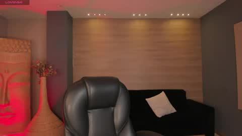 Valeria online show from 04.21.26