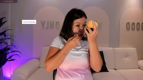 Valeria online show from 05.13.26