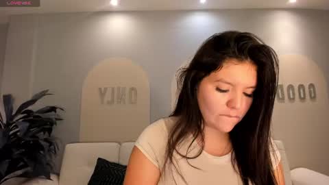 Valeria online show from 06.22.26