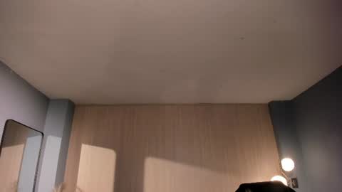 Snapshot of valeriavelvet chatting on 06.26.26 Vale online show from 06.26.26