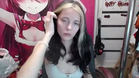 ValeriaXKiss online show from 03.22.26