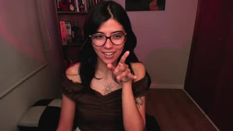 Snapshot of valerie__sky chatting on 06.02.26 Val online show from 06.02.26
