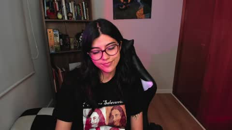 Snapshot of valerie__sky chatting on 06.05.26 Val online show from 06.05.26