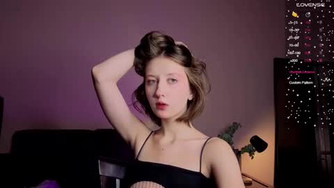 Kristi moony online show from 11.16.25