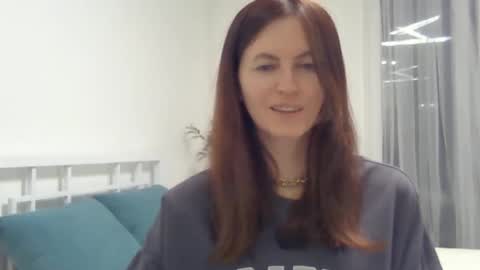 Snapshot of valerie_rose777 chatting on 02.08.25 valerie_rose777 online show from 02.08.25