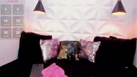 valerie online show from 04.29.26