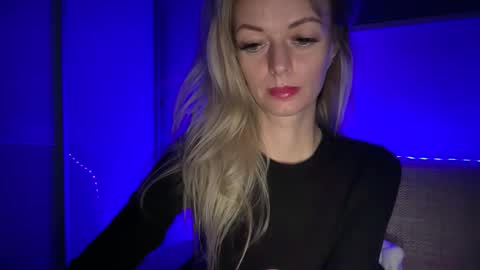 Valerie  online show from 02.06.26