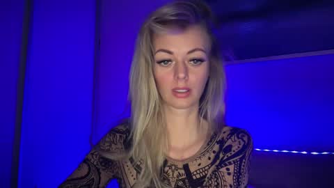 Valerie  online show from 02.20.26