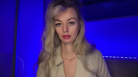 Valerie  online show from 05.12.26
