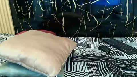VALERIO  online show from 05.15.26
