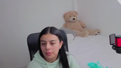 Juli C online show from 02.18.26