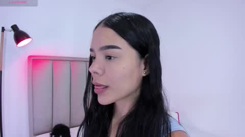 Snapshot of valery__nova chatting on 10.12.25 Cris online show from 10.12.25