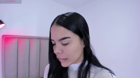 Snapshot of valery__nova chatting on 10.13.25 Cris online show from 10.13.25