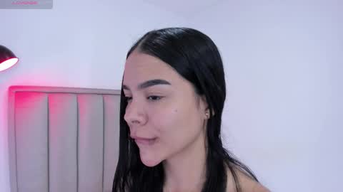 Snapshot of valery__nova chatting on 10.17.25 Cris online show from 10.17.25