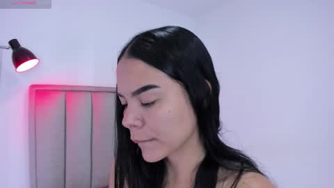 Snapshot of valery__nova chatting on 11.25.25 Cris online show from 11.25.25