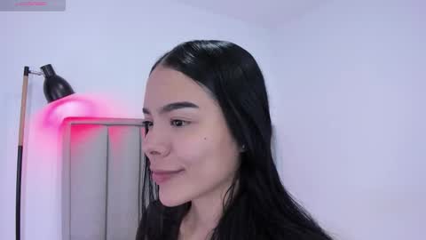 Snapshot of valery__nova chatting on 12.22.25 Cris online show from 12.22.25