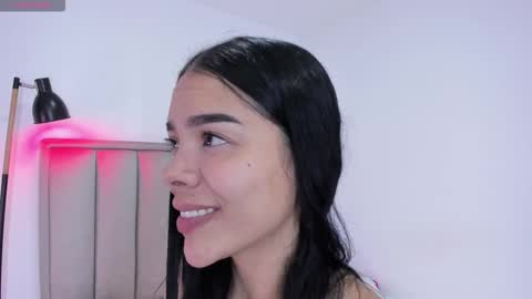 Snapshot of valery__nova chatting on 01.10.26 Cris online show from 01.10.26