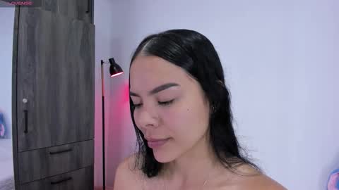 Snapshot of valery__nova chatting on 02.12.26 Cris online show from 02.12.26