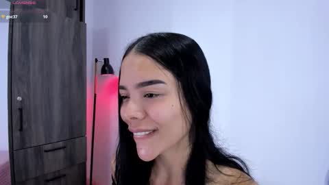 Snapshot of valery__nova chatting on 02.28.26 Cris online show from 02.28.26