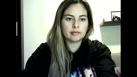 Snapshot of valery__rouse_ chatting on 06.01.26 Valery online show from 06.01.26