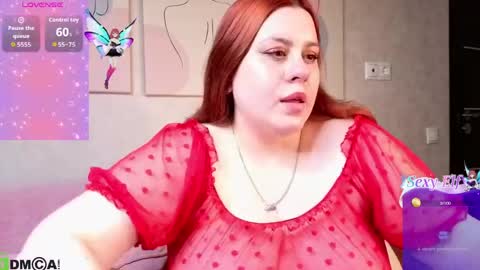 Snapshot of valery_grand chatting on 05.26.26 Valery online show from 05.26.26