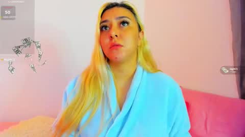 Snapshot of valery_kils chatting on 10.11.25 VALERY online show from 10.11.25