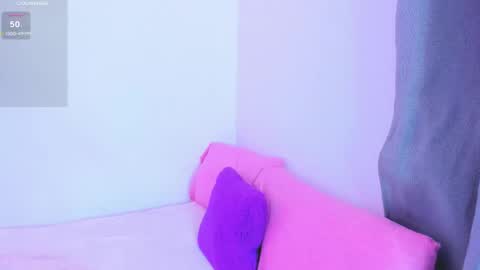 Snapshot of valery_kils chatting on 10.24.25 VALERY online show from 10.24.25