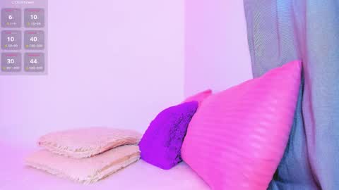 Snapshot of valery_kils chatting on 11.07.25 VALERY online show from 11.07.25