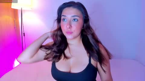 Snapshot of valery_kils chatting on 07.14.26 VALERY online show from 07.14.26