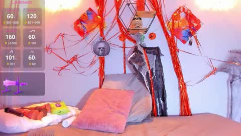 Valery  online show from 10.24.25