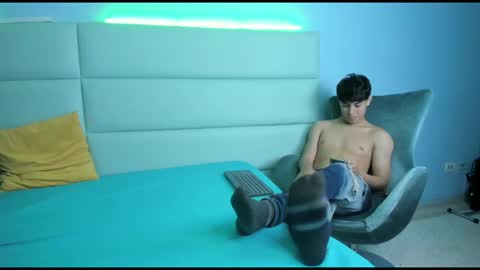 Snapshot of valeryjackzon chatting on 01.11.26 Valery Jackzon online show from 01.11.26