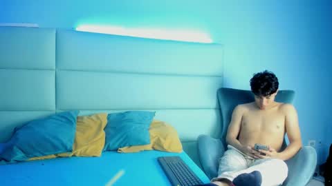 Snapshot of valeryjackzon chatting on 01.13.26 Valery Jackzon online show from 01.13.26