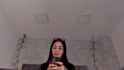 Snapshot of valerykat_ chatting on 01.05.26 valerykat_ online show from 01.05.26