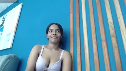 Snapshot of valerynbrown chatting on 02.03.25 valery online show from 02.03.25