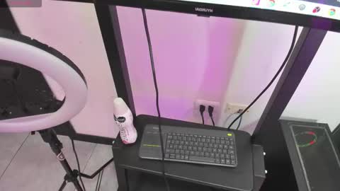 Snapshot of valeryshadey chatting on 01.08.26 Valerie Shadey online show from 01.08.26