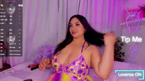 Snapshot of valerywalker7 chatting on 06.26.26 Valery Walker online show from 06.26.26