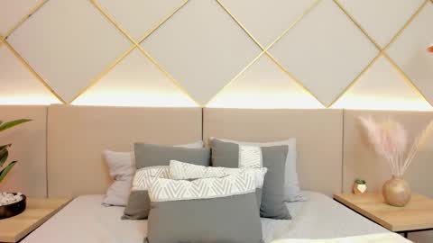 Sofia online show from 03.12.26