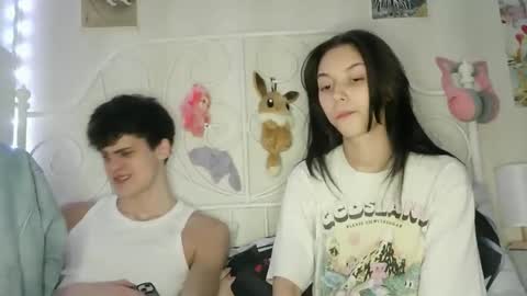 valesios online show from 12.15.25