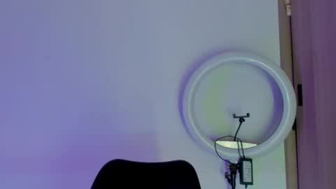 Valezny V online show from 04.25.26