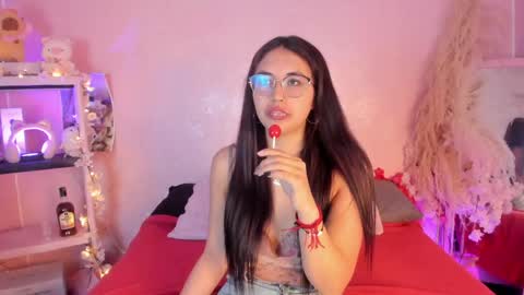 Snapshot of valk_diaz chatting on 05.26.26 Valk online show from 05.26.26