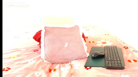 Snapshot of valkahot20 chatting on 03.20.26 VALKA online show from 03.20.26